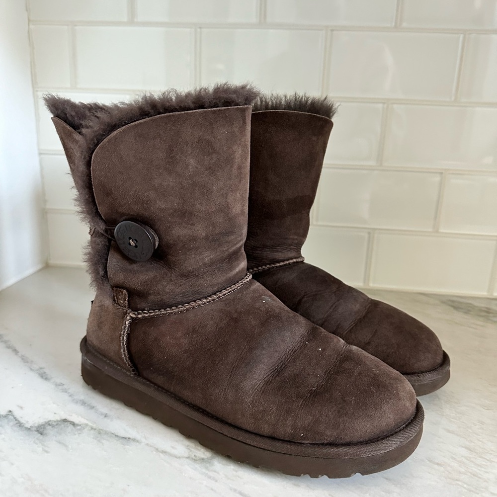 Ugg Single Button Bailey In Brown, Size 7 - image 5